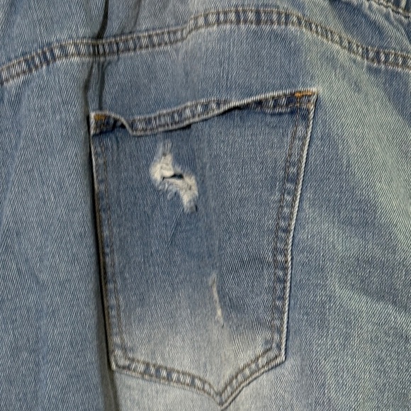 SHEIN Blue Distressed elastic waist Jean Shorts, 4XL - Picture 7 of 9